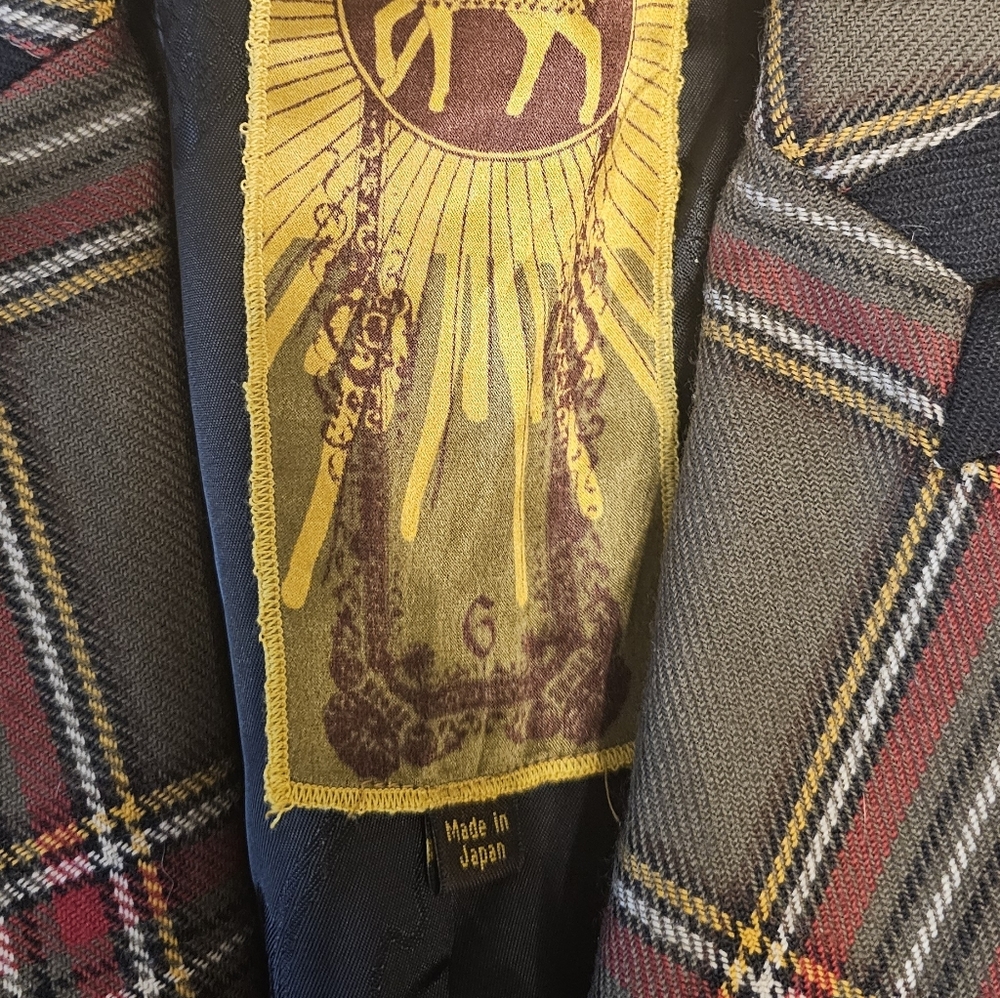 L.a.m.b Stylish Plaid Blazer - Picture 2 of 4